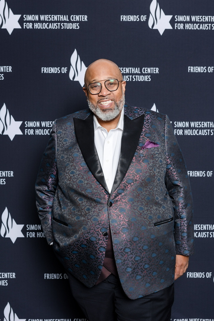 Ross at the Friends of Simon Wiesenthal Center gala